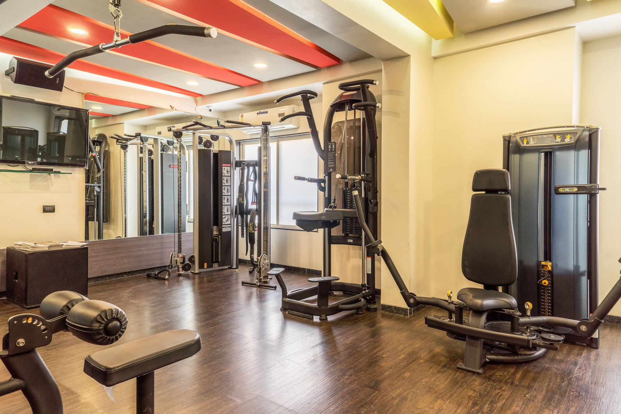 Treebo Trend Royal Kourt Aurangabad Hotel Екстериор снимка